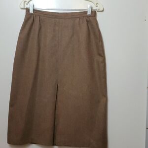 Plum Tree Of Canada - Size 12 - Wool Brown Skirt - Like New